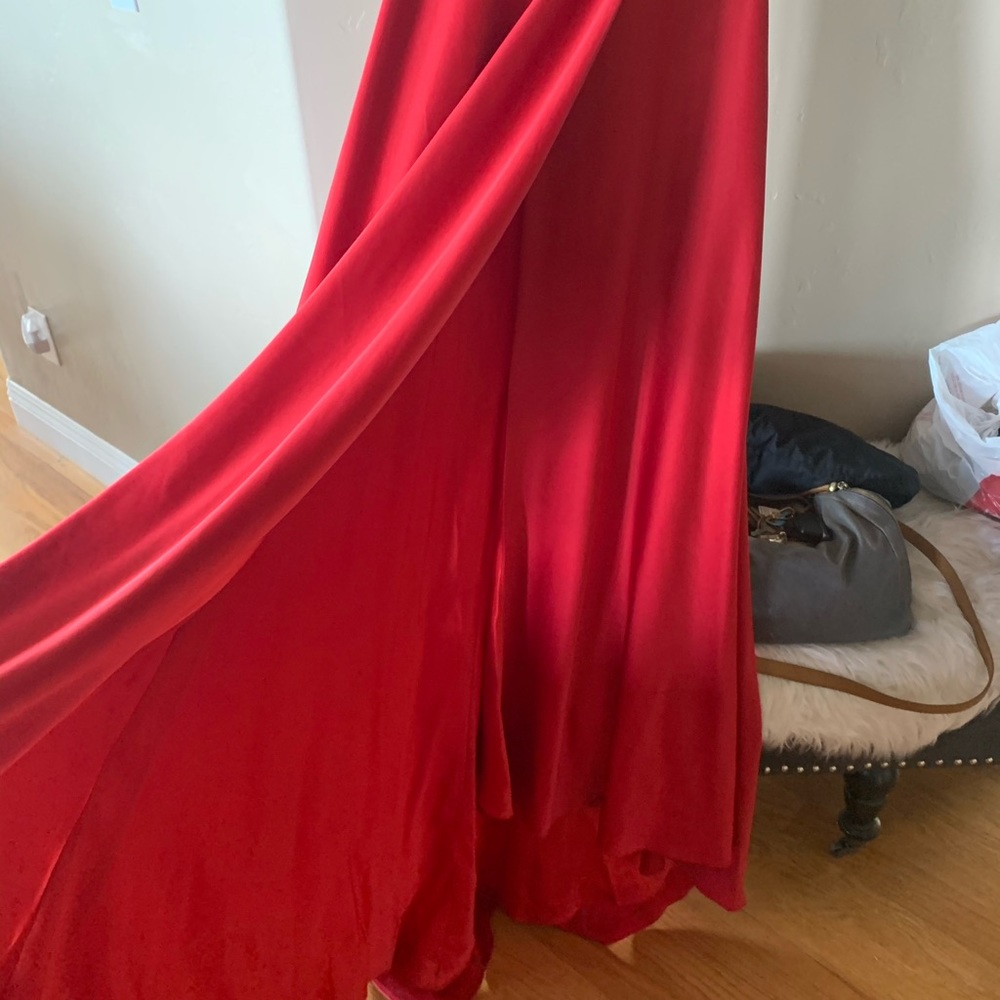 Formal Dress - Picture 3 of 4